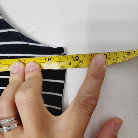 American Eagle Outfitters Cup Out Black & White Striped Tank Top Size Small - Picture 8 of 9
